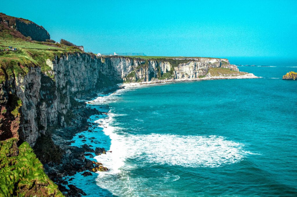 Descubra as melhores cidades da Irlanda para intercâmbio